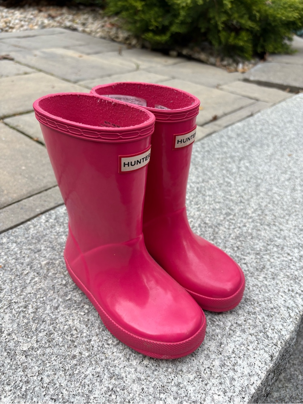 Hunter Kids Hot Pink Gloss Rain Boots